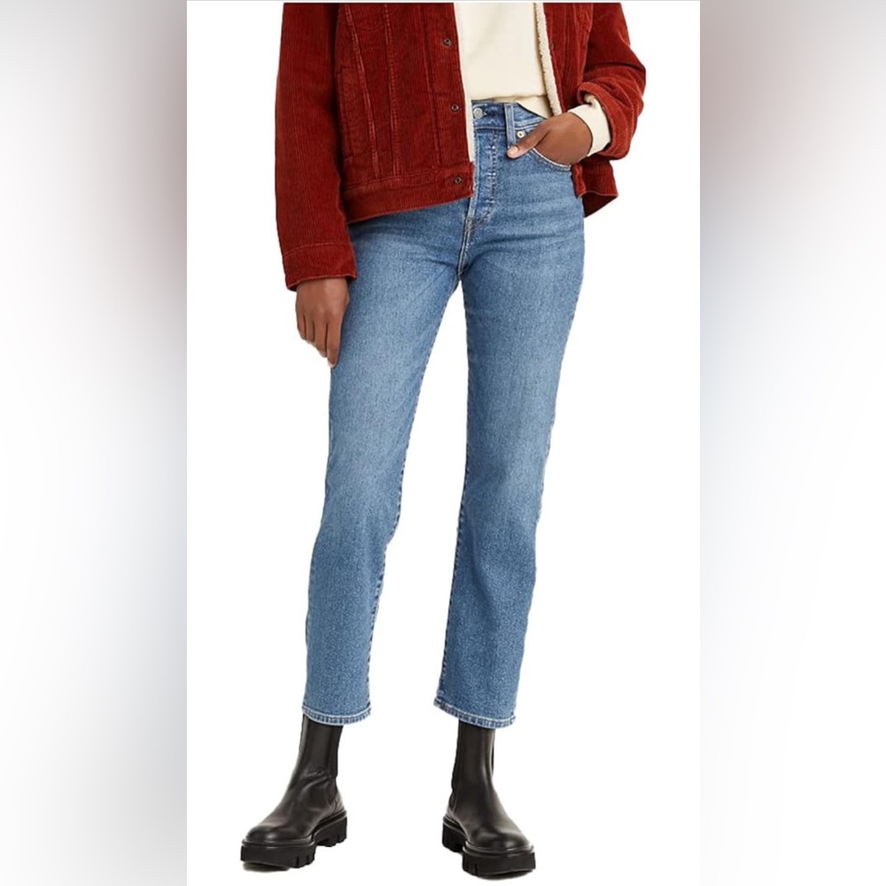 Levi Wedgie Straight Jeans - Size 26